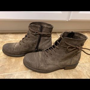 Clarks Adelia Stone Taupe Suede Combat 